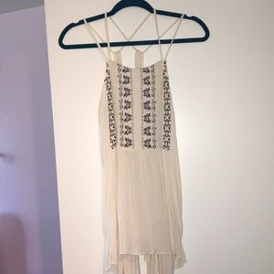 Flowy, bohemian tank with patterned halter top!